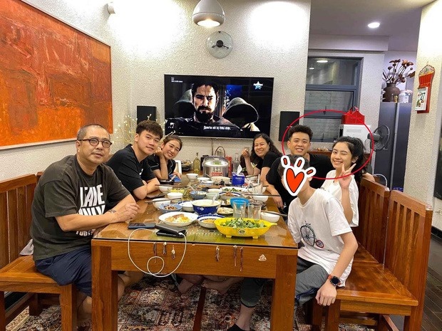 Hàn Hằng làm lộ ảnh Trang Lou hút bóng cười ảnh 2 Han Hang lam lo anh Trang Lou hut bong cuoi anh 2