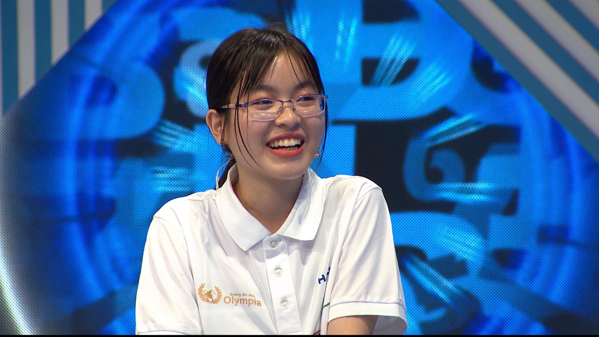 10X gay bao mang voi cau gioi thieu hai huoc tai 'Duong len dinh Olympia' hinh anh