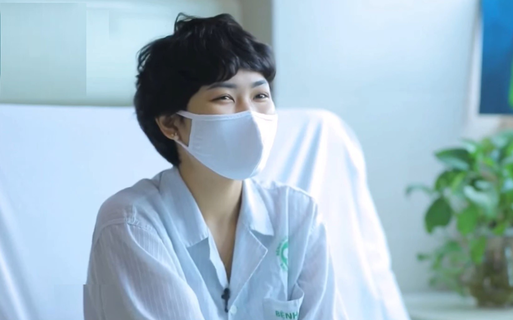 Co gai mac ung thu nam 16 tuoi: ‘Chi can duoc song tiep la hanh phuc’ hinh anh