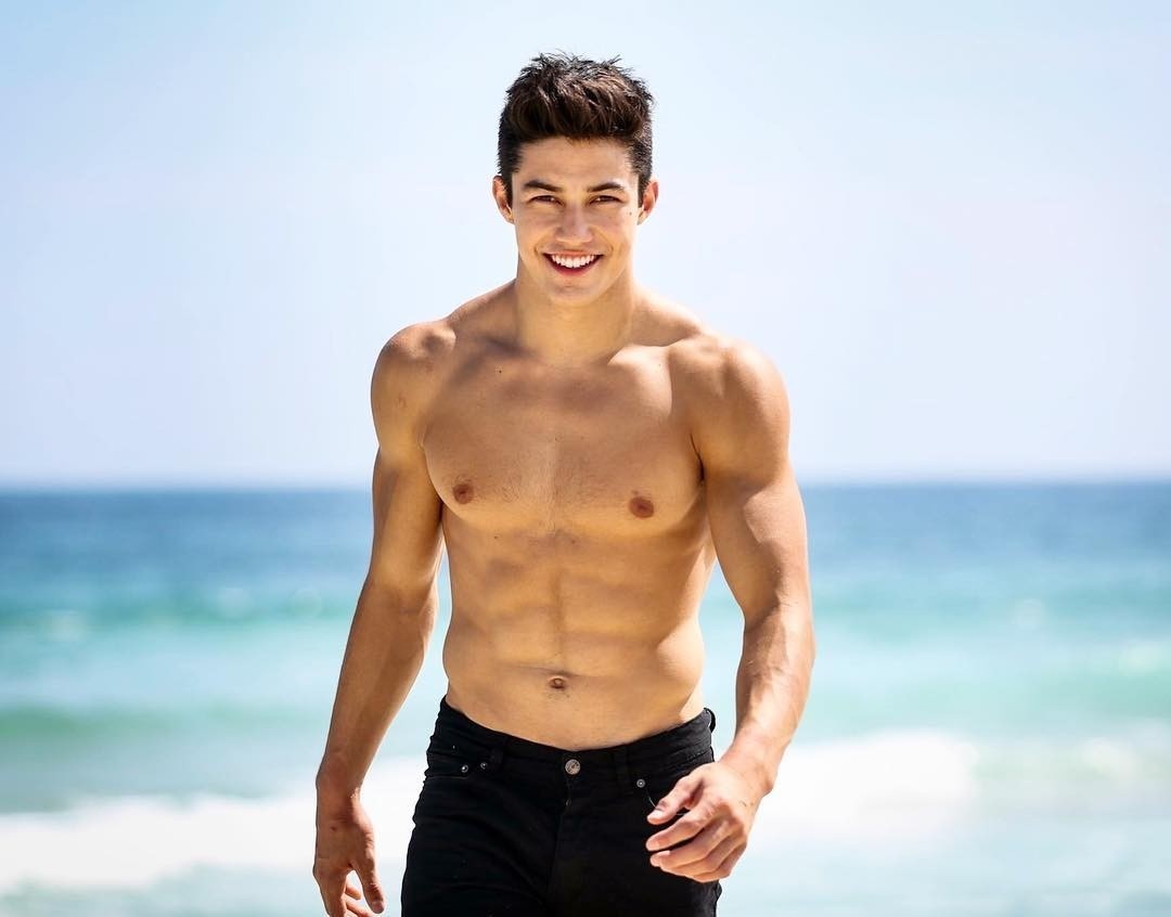 ‘My nam’ hot nhat Olympic 2016 cham dang anh khoe co bung 6 mui hinh anh