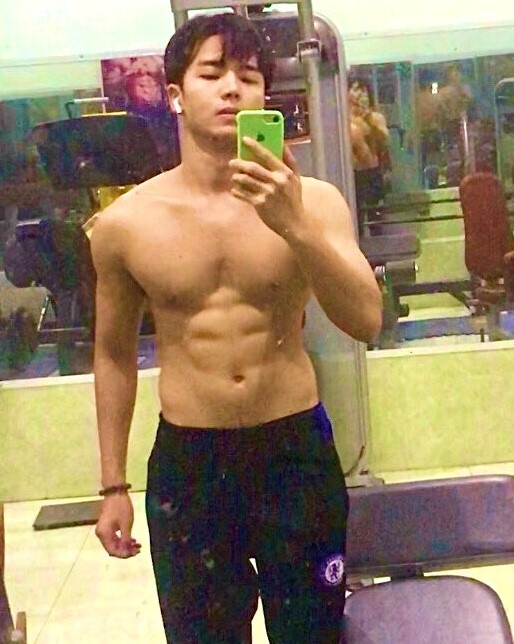 Chien si duoc chu y voi anh chup o chot kiem dich anh 10