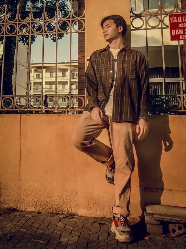 Chien si duoc chu y voi anh chup o chot kiem dich anh 6