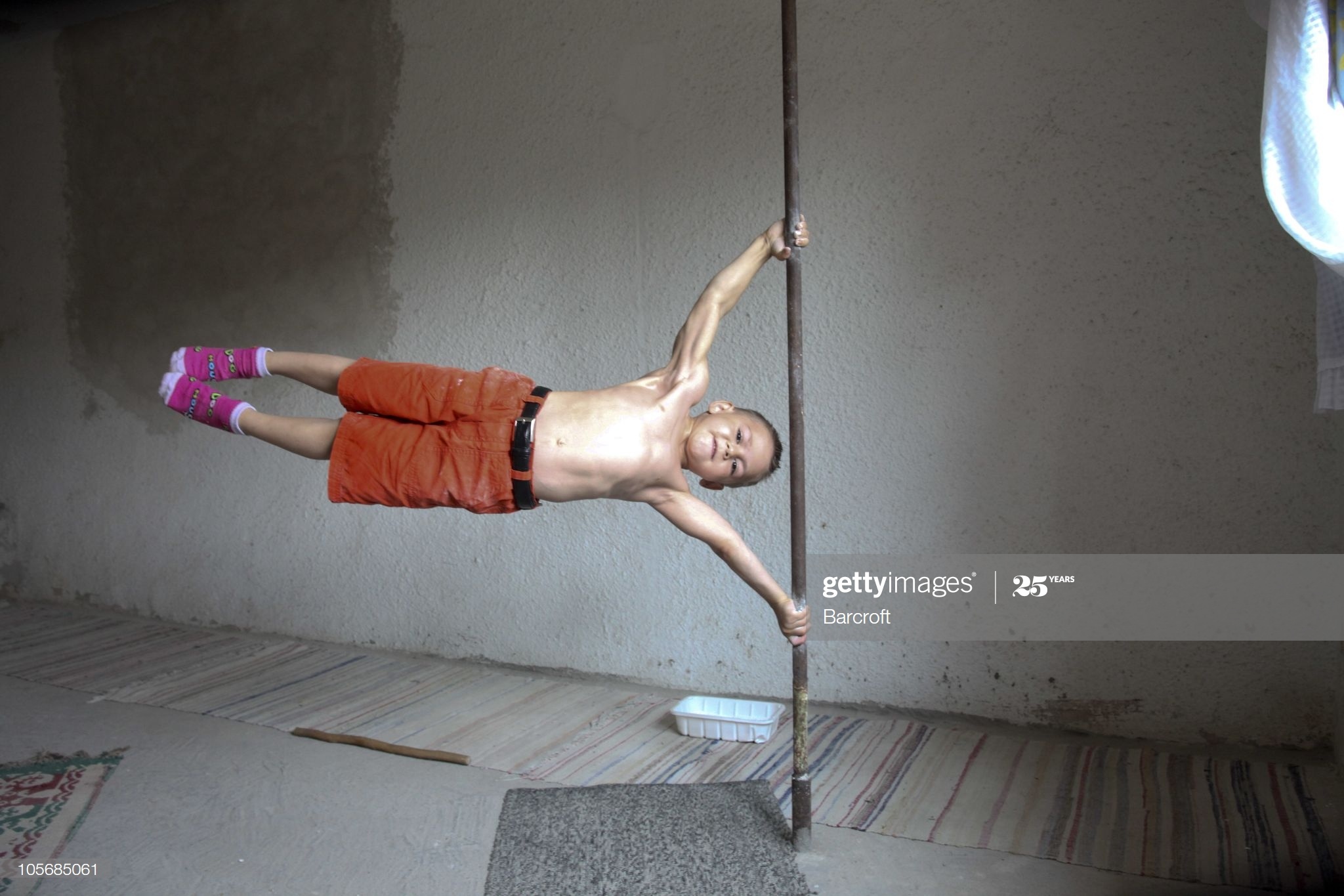 ‘Hercules Romania’ co co bap cuon cuon anh 2