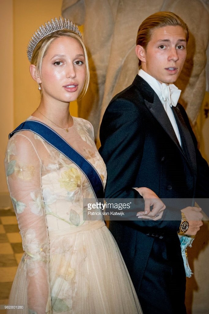 hoang tu Hy Lap anh 12