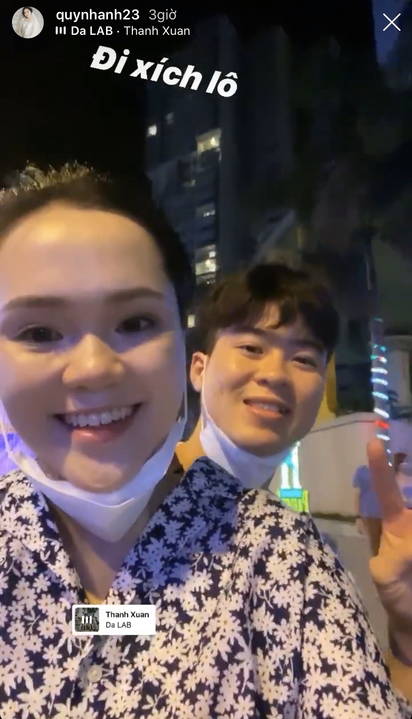 cau thu lam gi ky nghi le anh 2