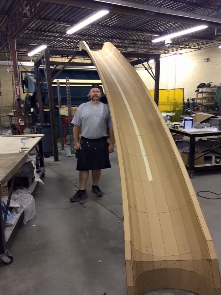 ong bo lam san choi khung long cho con anh 3