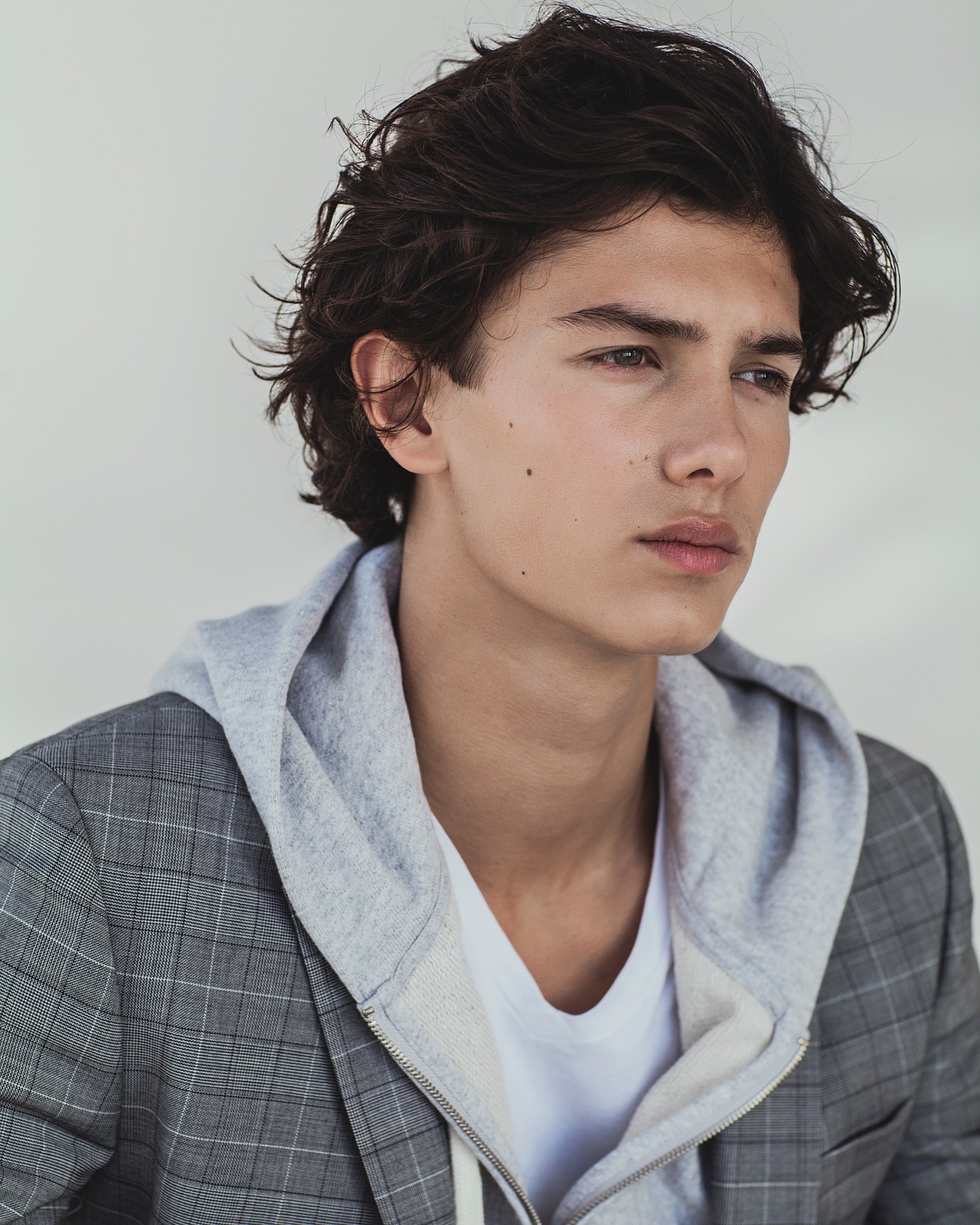 hoang tu doc than duoc yeu thich tren the gioi anh 17