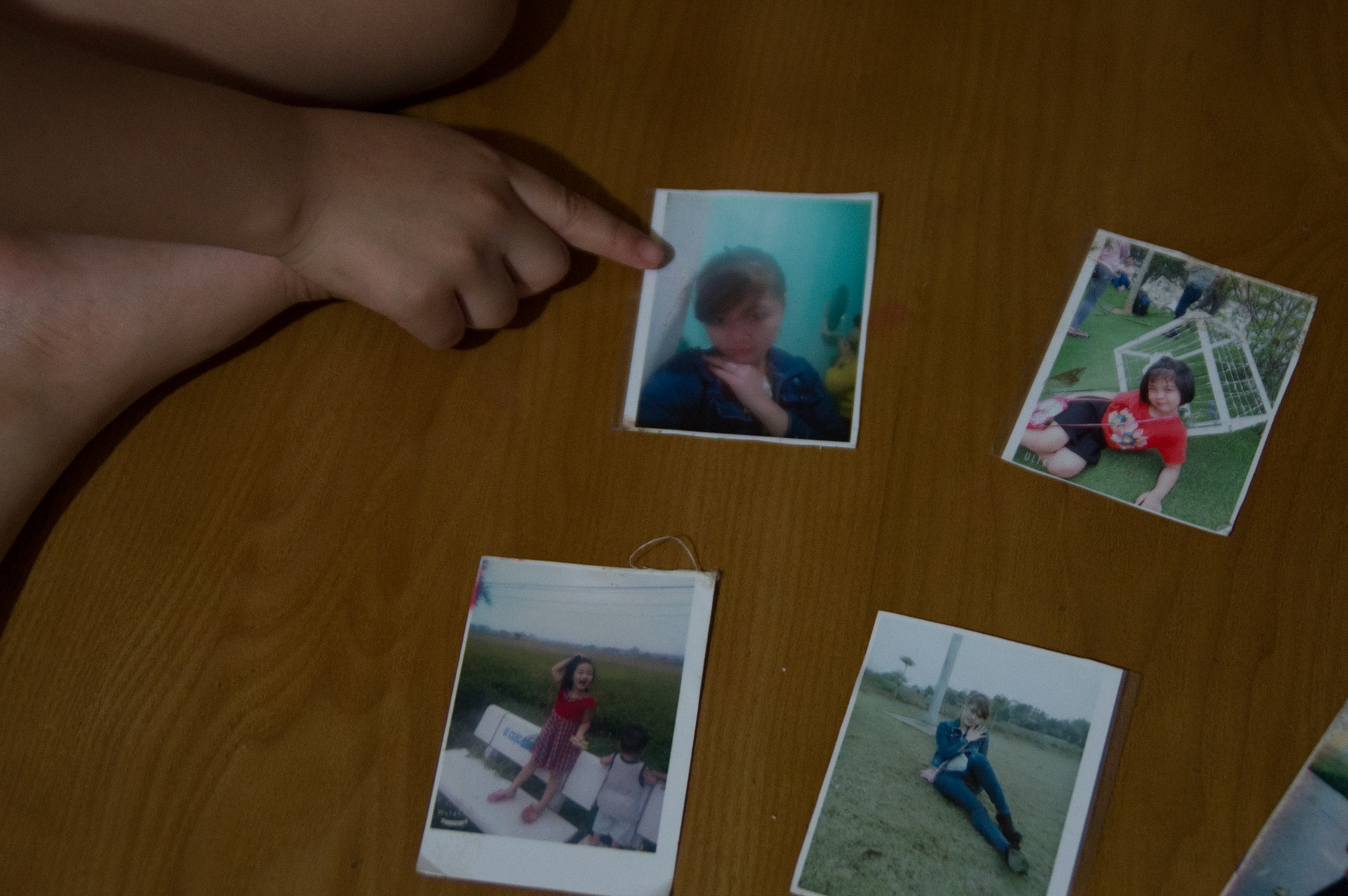 co gai bi chong tam xang dot anh 5