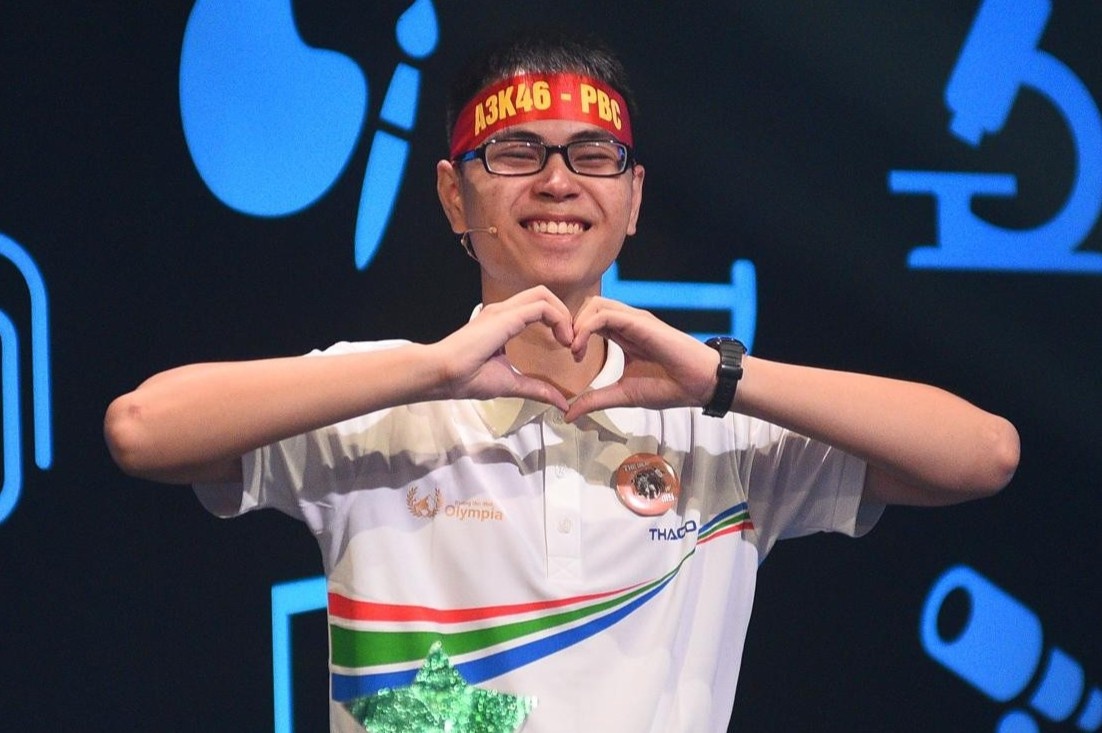 Quan quan Olympia 2019: 'Khi can tinh tam va nghien cuu phai doc sach' hinh anh