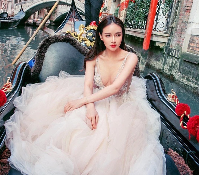 con gai ty phu chau A anh 5