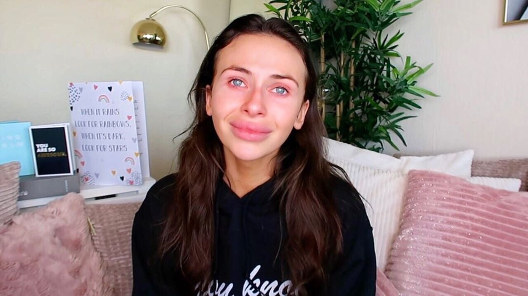 vlogger bi anh huong tam ly vi binh luan tieu cuc tren mang anh 1