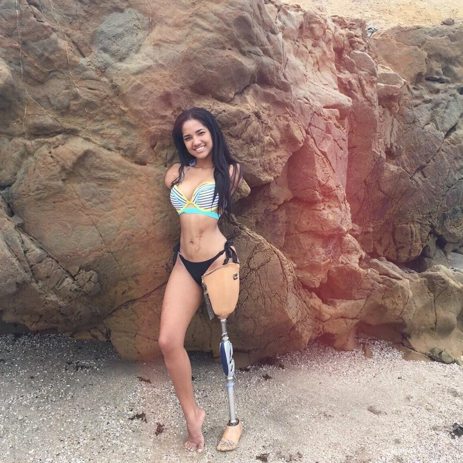 co gai cut 3 chi truyen cam hung anh 2