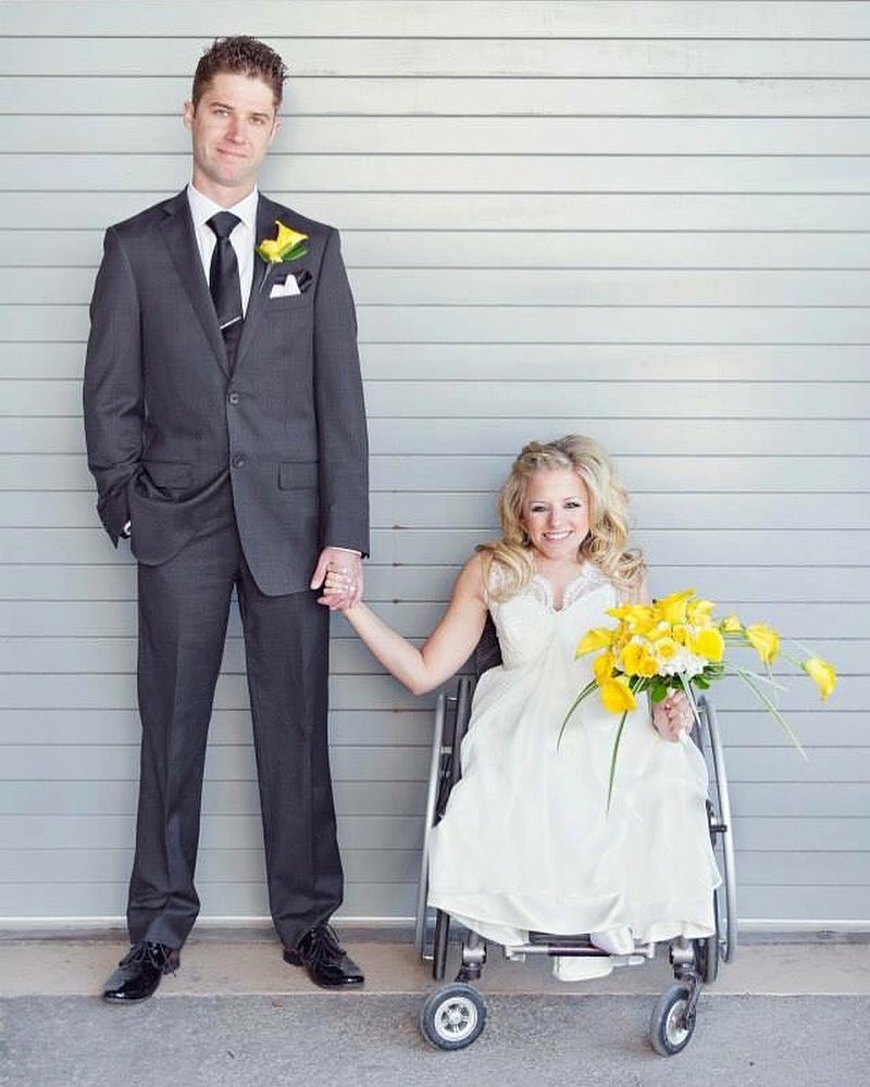 moi tinh dep cua co gai xuong thuy tinh anh 4