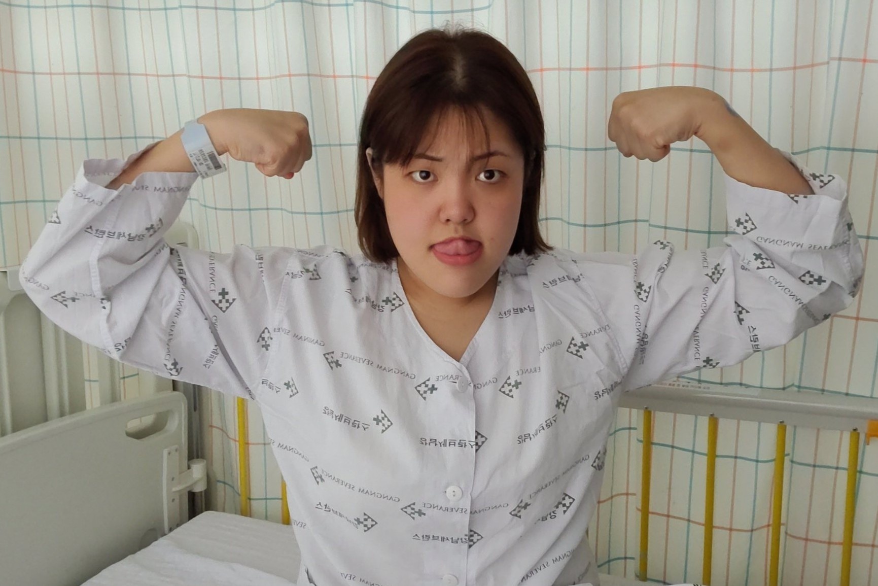 ‘Thanh an Han Quoc’ bi ung thu tuyen giap, mat giong sau phau thuat hinh anh