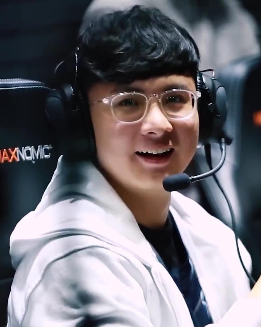 streamer Noway tham gia Nguoi ay la ai anh 1