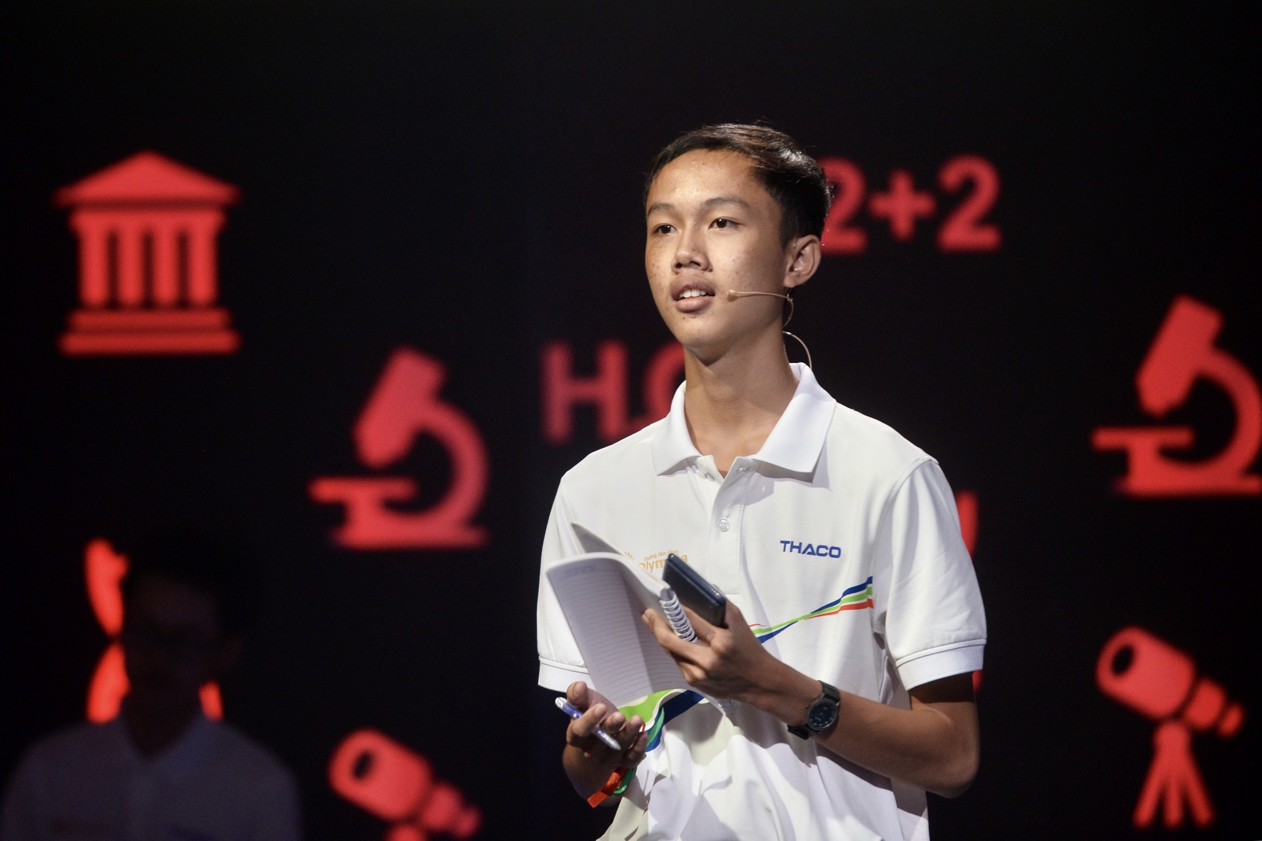 4 chang trai Quang Tri vao chung ket Olympia anh 8