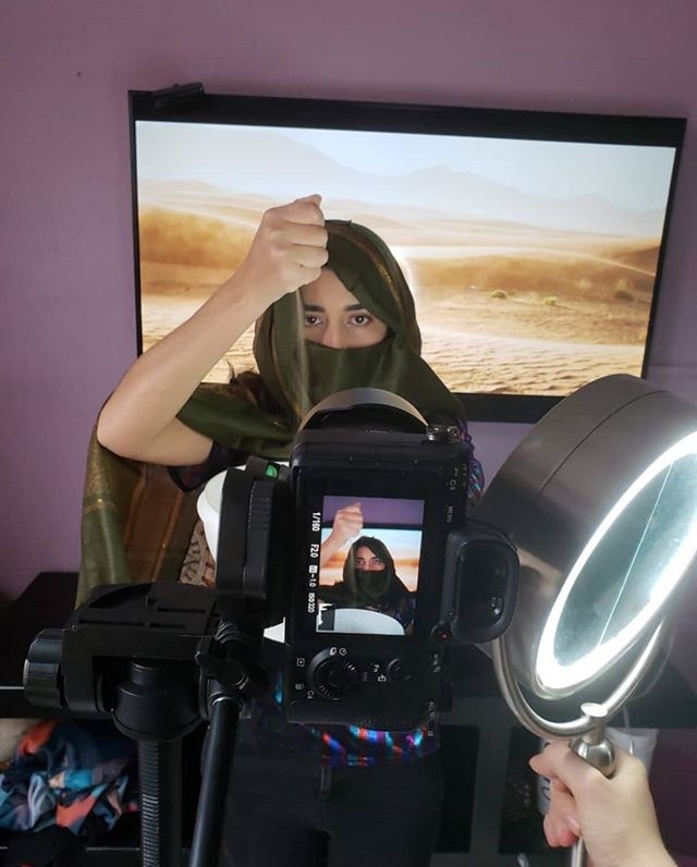 chang trai chia se hau truong anh ao tren mang anh 9