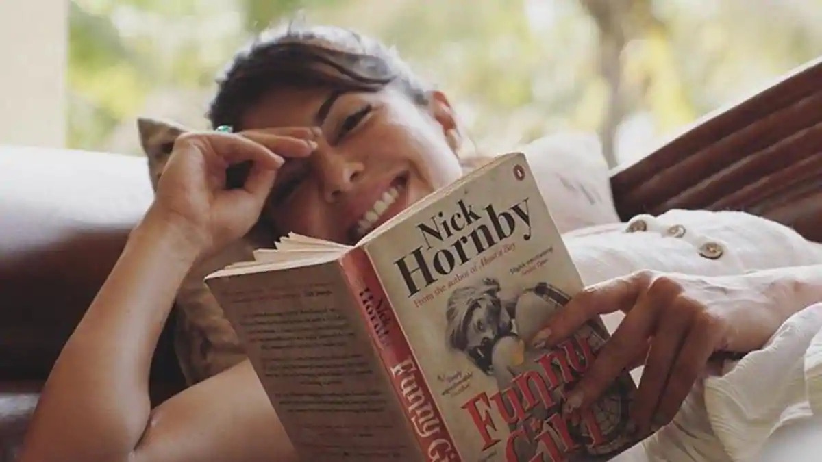 Thay doi cuoc song nho thoi quen doc sach hinh anh