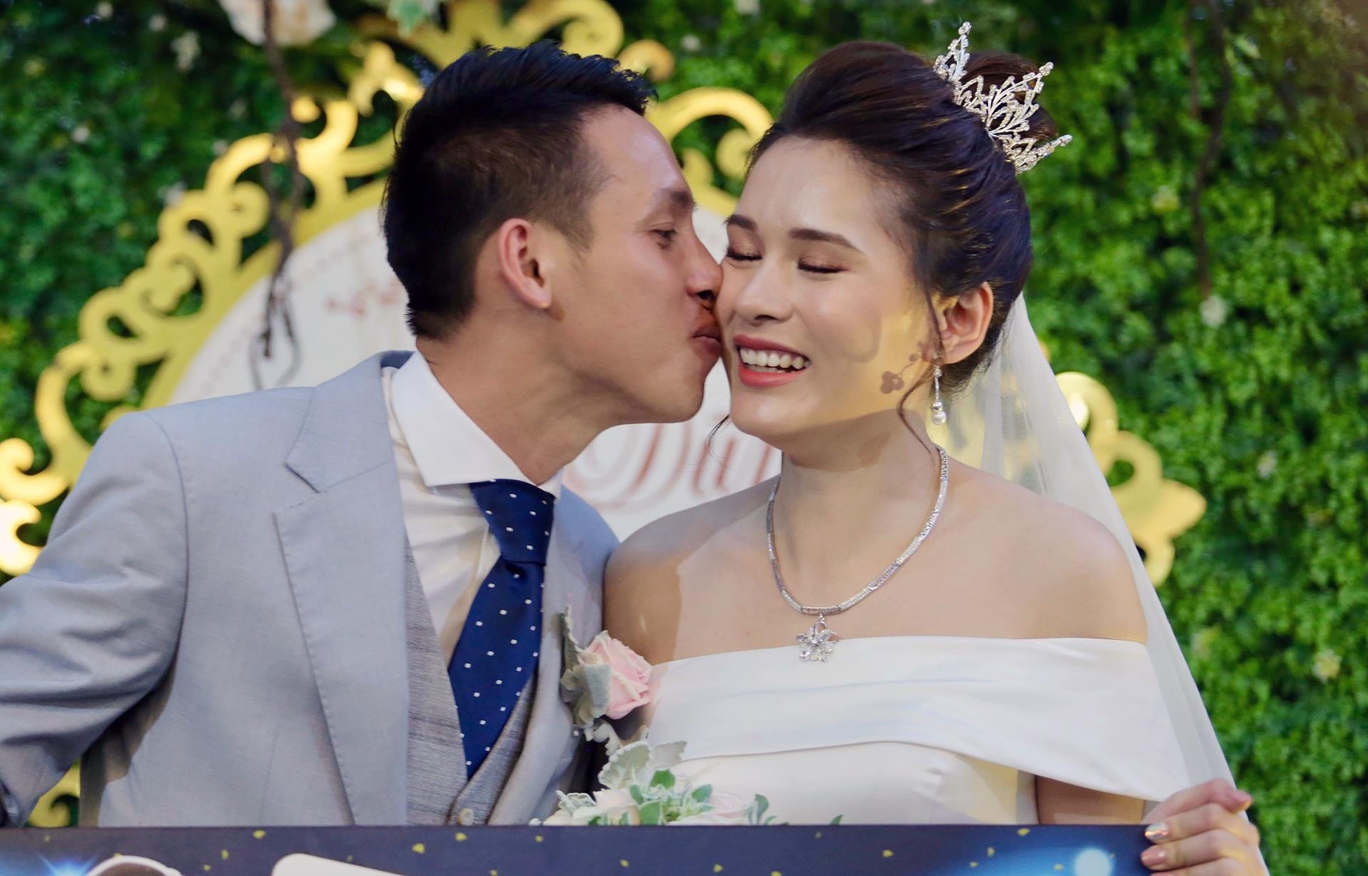 WAGs chưa từng vướng thị phi ảnh 8 WAGs chua tung vuong thi phi anh 8