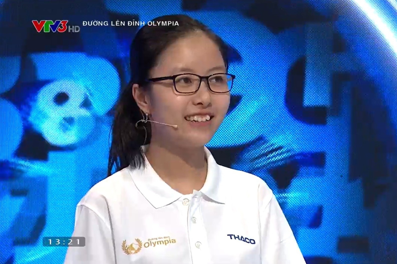 Nu sinh Quang Nam chiem loi the dau tien voi 80 diem Khoi dong hinh anh