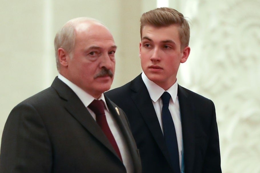 Quy tu tong thong Belarus cao rao o tuoi 15 hinh anh