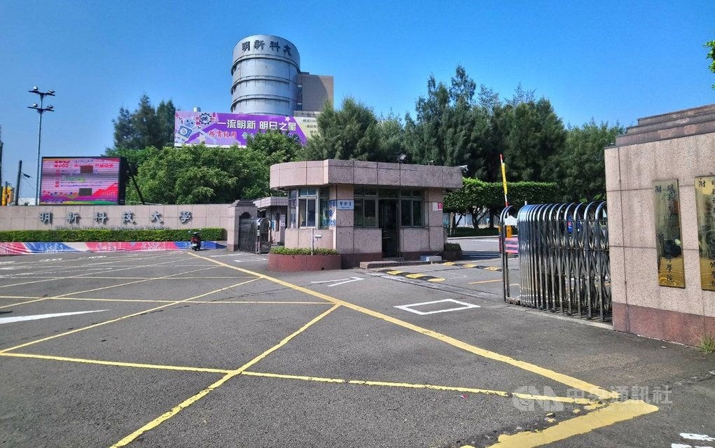 cha hien giac mac con trai vua qua doi anh 1