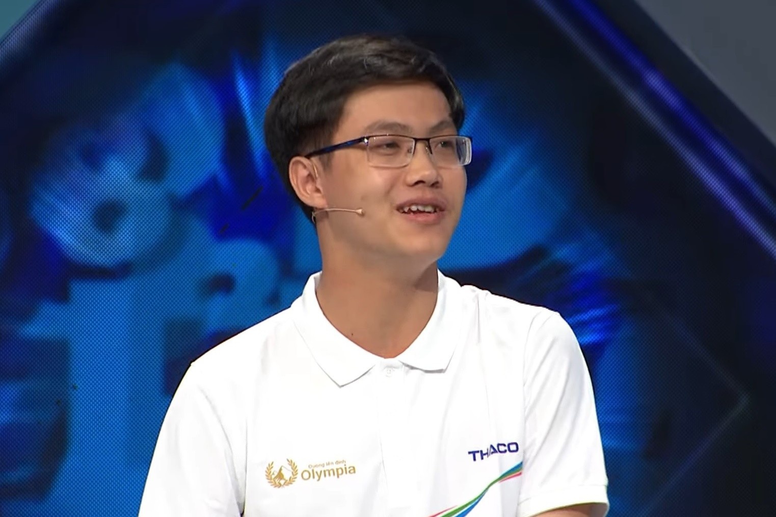 Nam sinh Gia Lai vuon len dan dau ‘doan leo nui’ voi 110 diem Khoi dong hinh anh