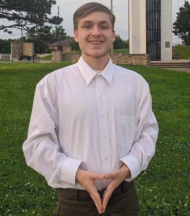 tung phat tan anh nong cua ban van thuan loi tranh cu anh 1