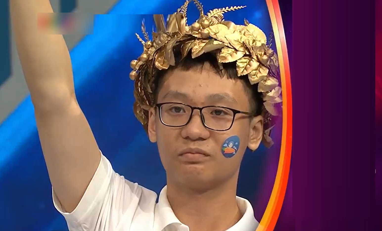 Guong mat cuoi cung tham du tran chung ket Olympia 2020 hinh anh