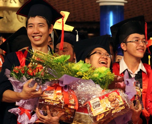 a quan Duong len dinh Olympia anh 4