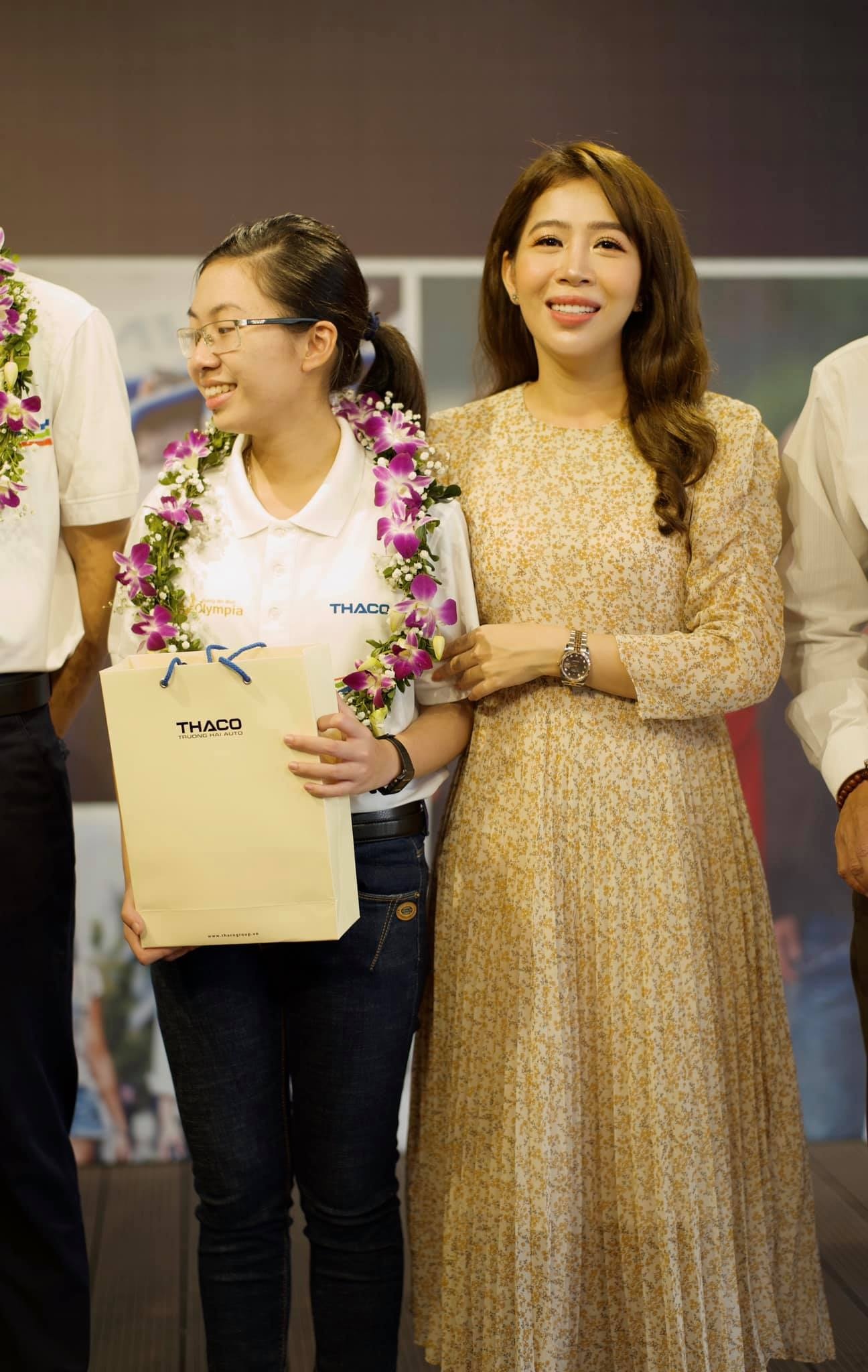 quan quan Olympia an mung anh 1