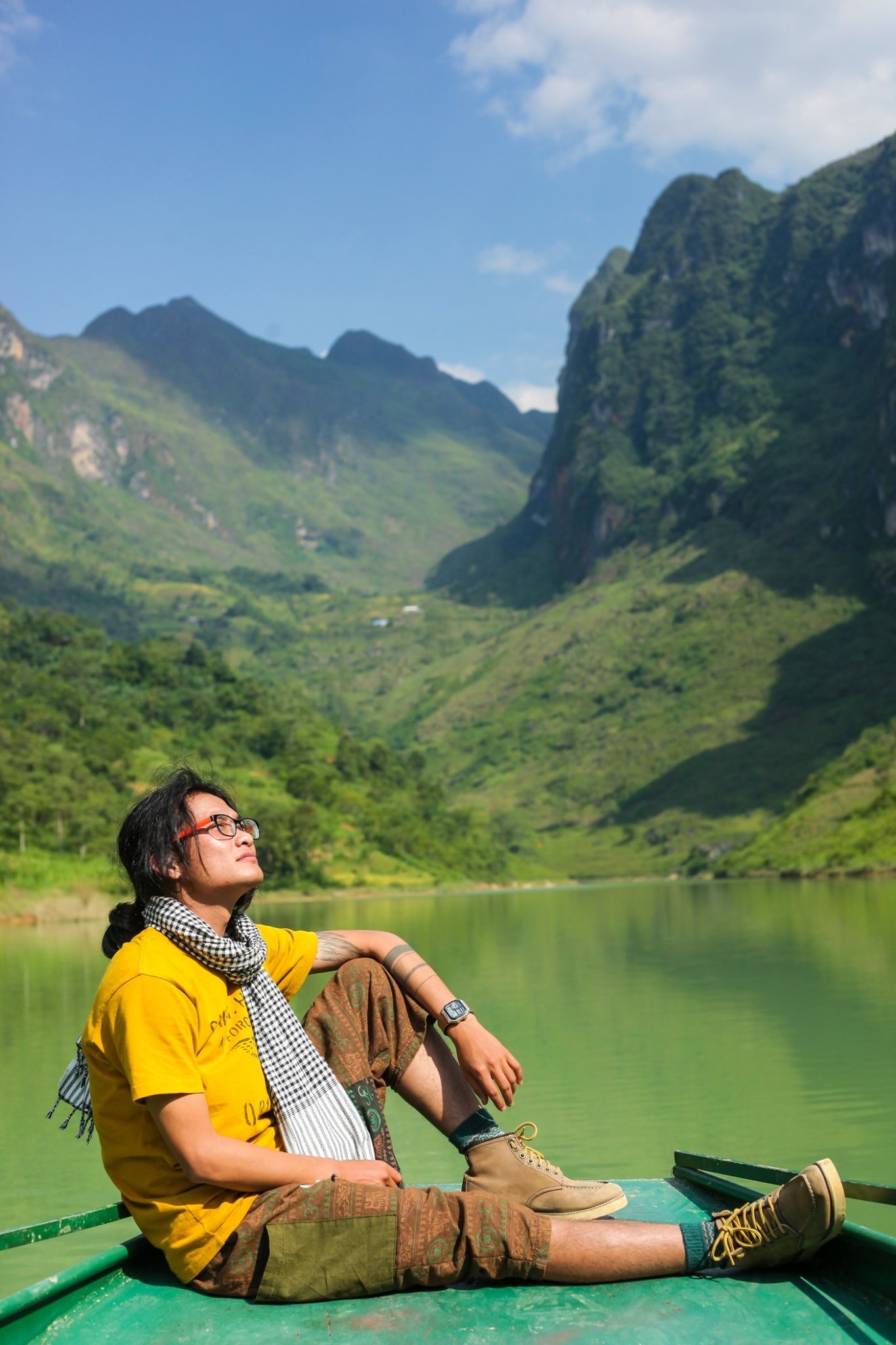 Cuu thi sinh Olympia tao ra ung dung Bluezone anh 4