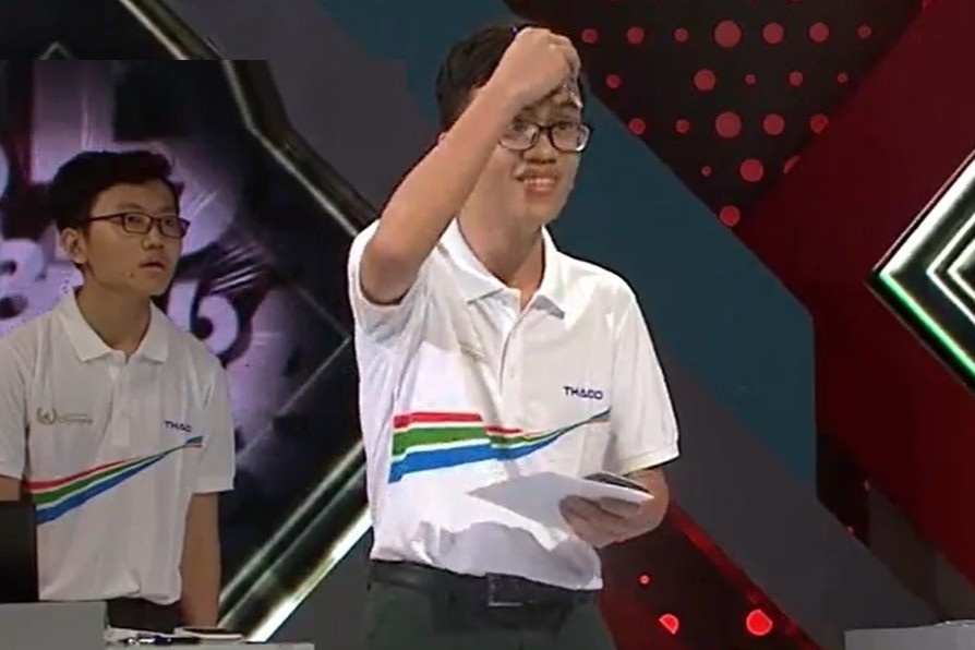 Cau hoi o cuoc thi tuan Olympia bi che nham hinh anh