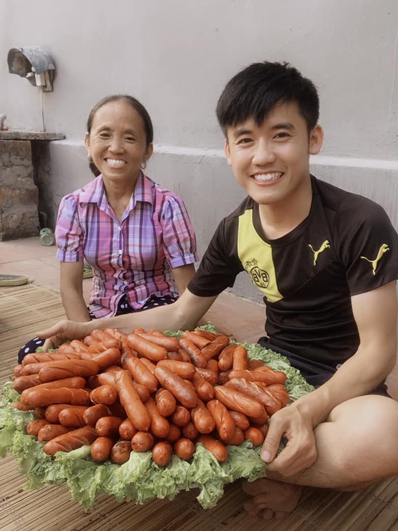 Bà Tân Vlog ảnh 2 Ba Tan Vlog anh 2