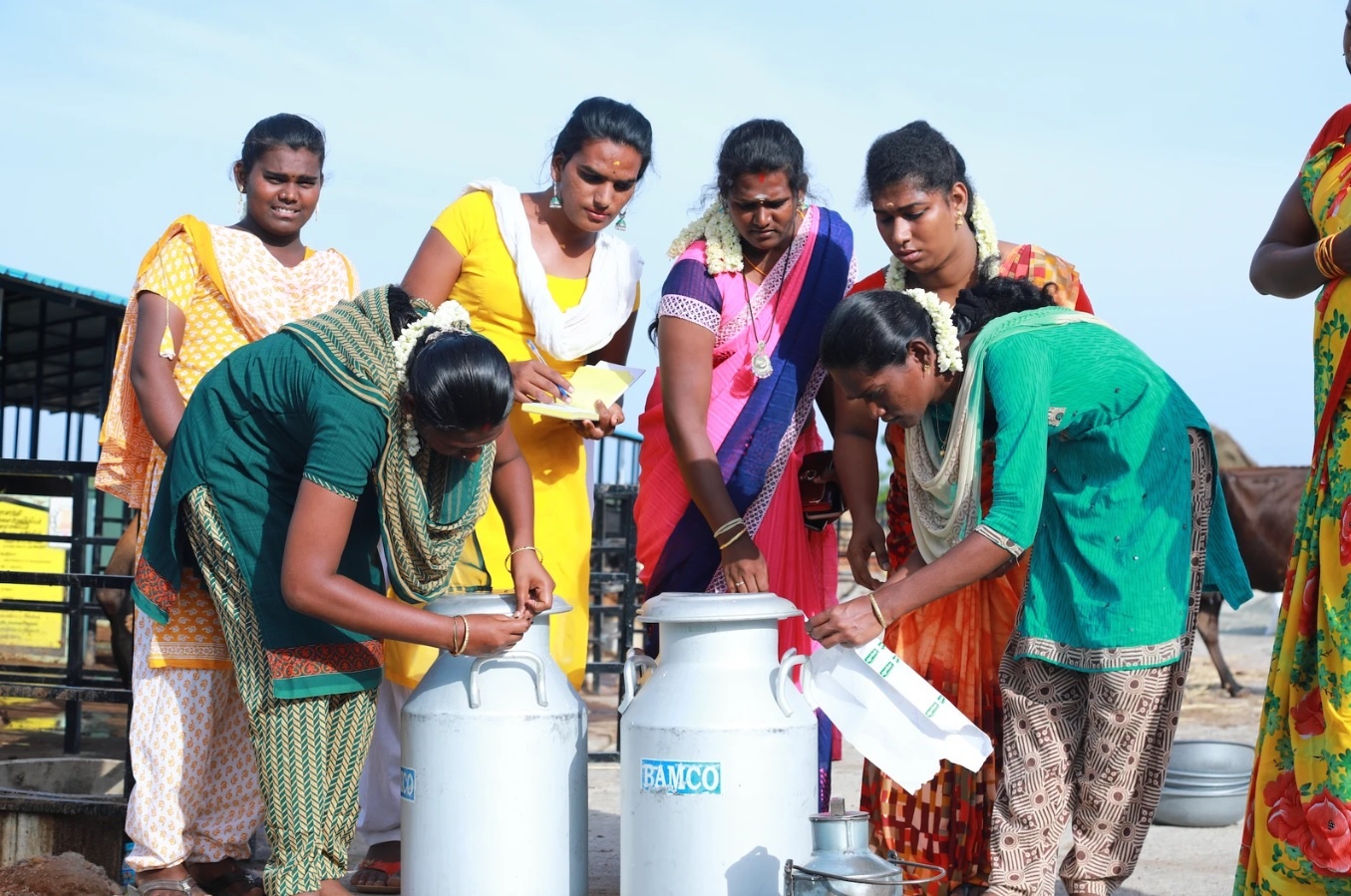 hop tac xa dau tien cho phu nu chuyen gioi o An Do anh 3