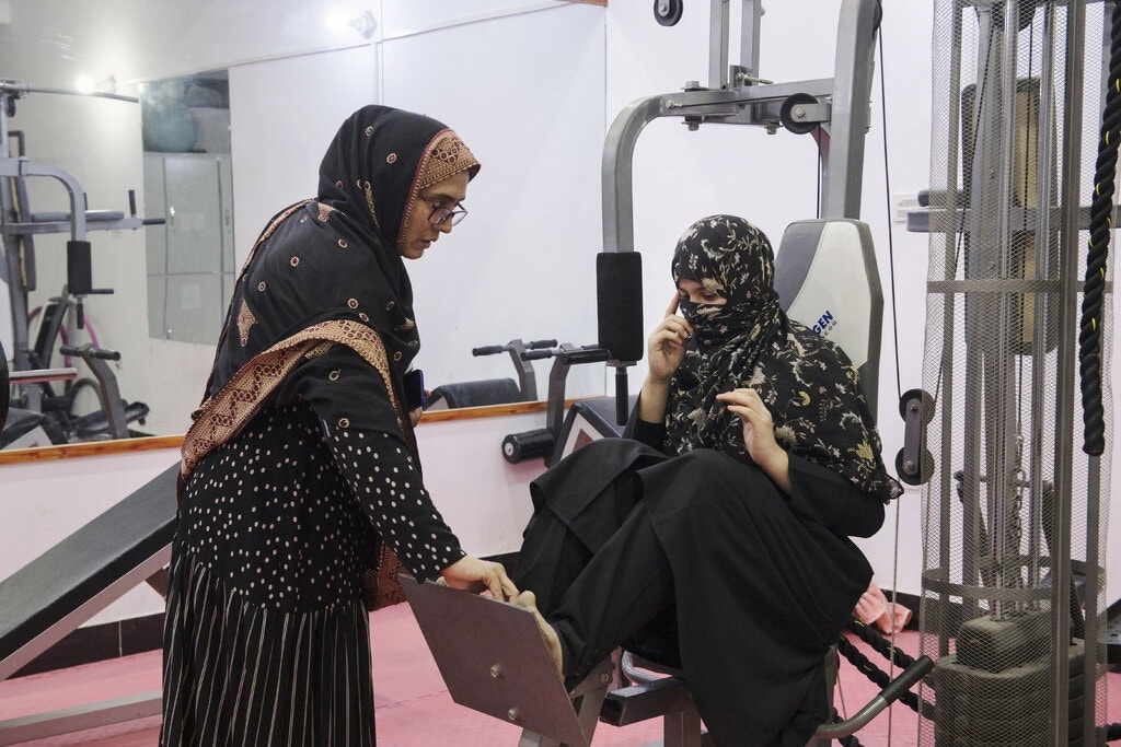 Phụ nữ Afghanistan bị dọa giết vì tập gym ảnh 1 Phu nu Afghanistan bi doa giet vi tap gym anh 1