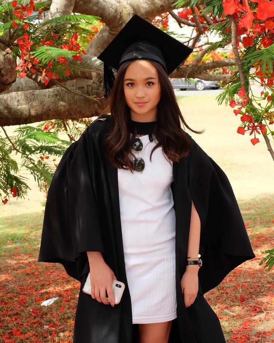 ai nu nu chu tich doi bong Thai Lan anh 2