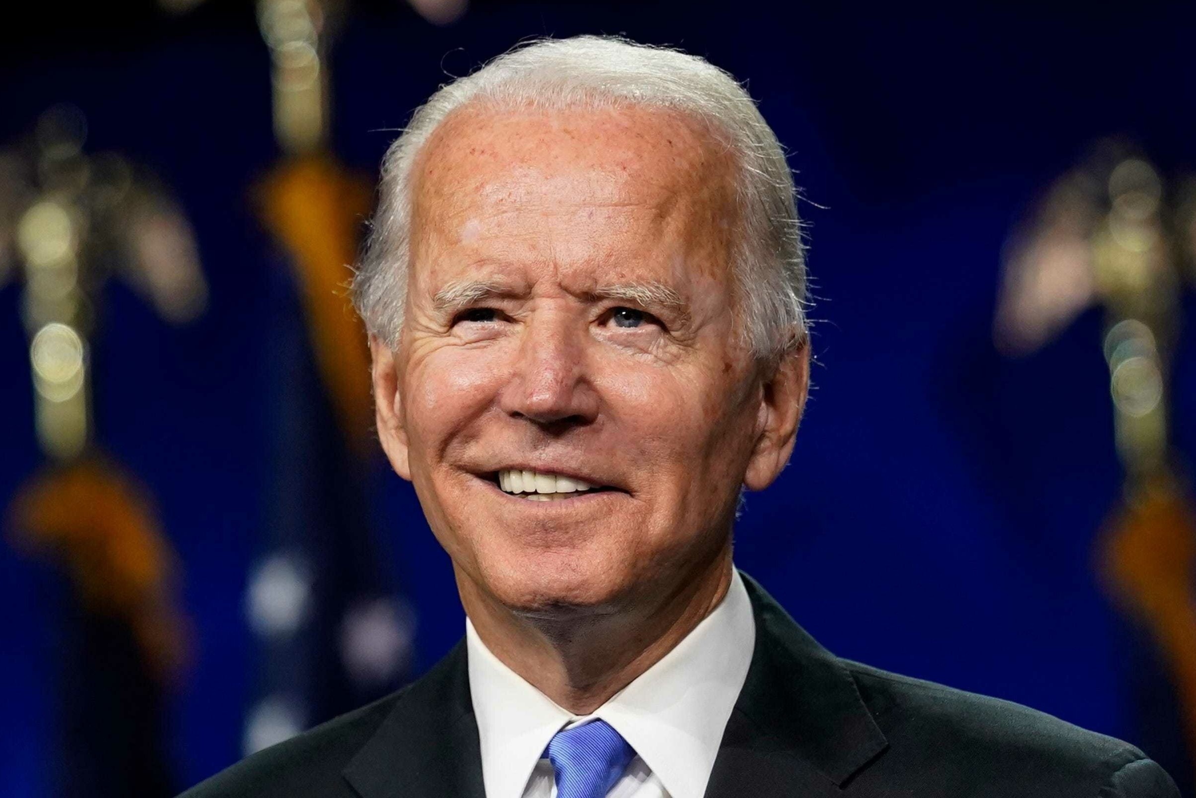 Ong Joe Biden nhan luong bao nhieu khi la tong thong My hinh anh
