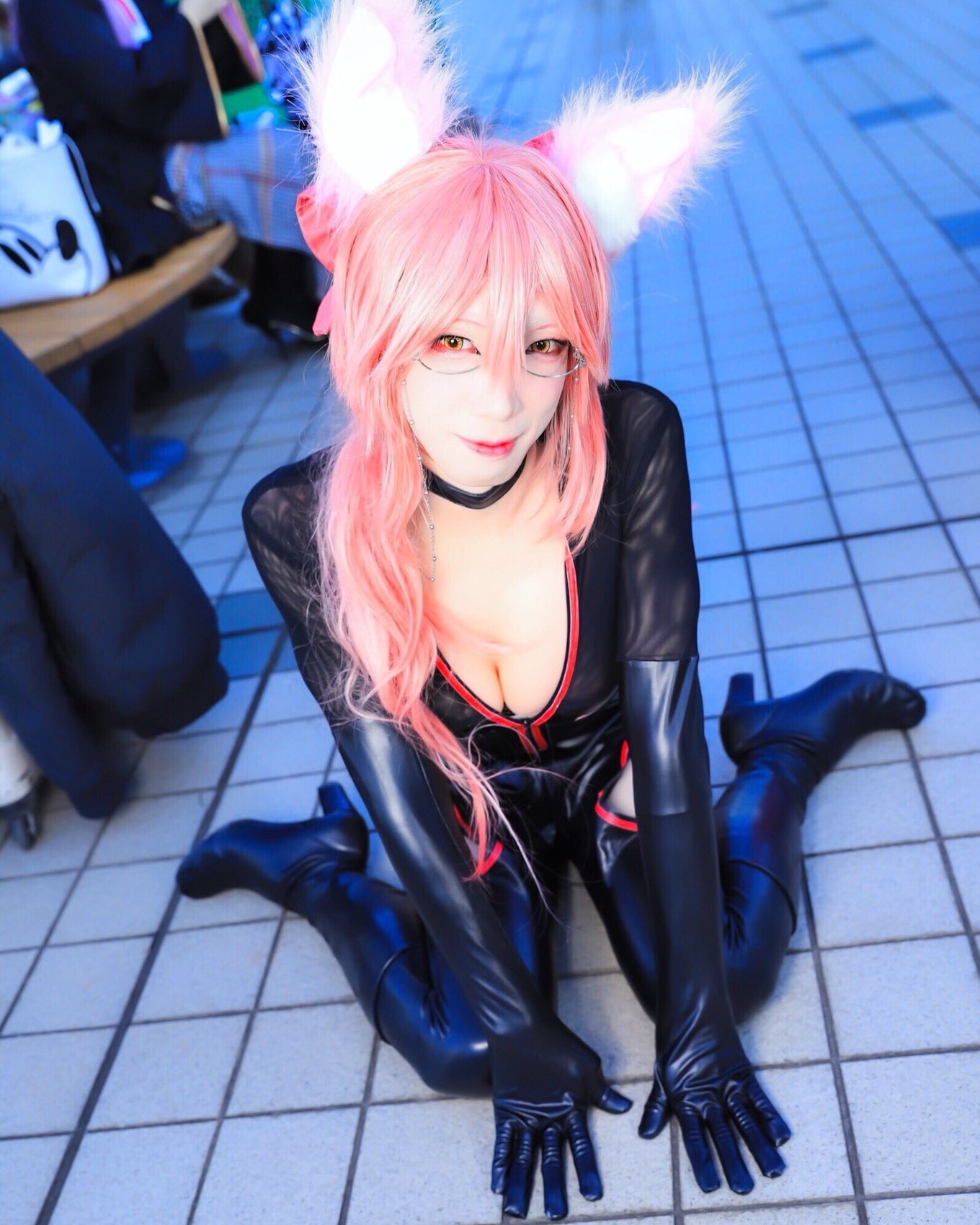 Cosplayer Nhật khiến fan bất ngờ khi tiết lộ ngoại hình thật ảnh 4 Cosplayer Nhat khien fan bat ngo khi tiet lo ngoai hinh that anh 4