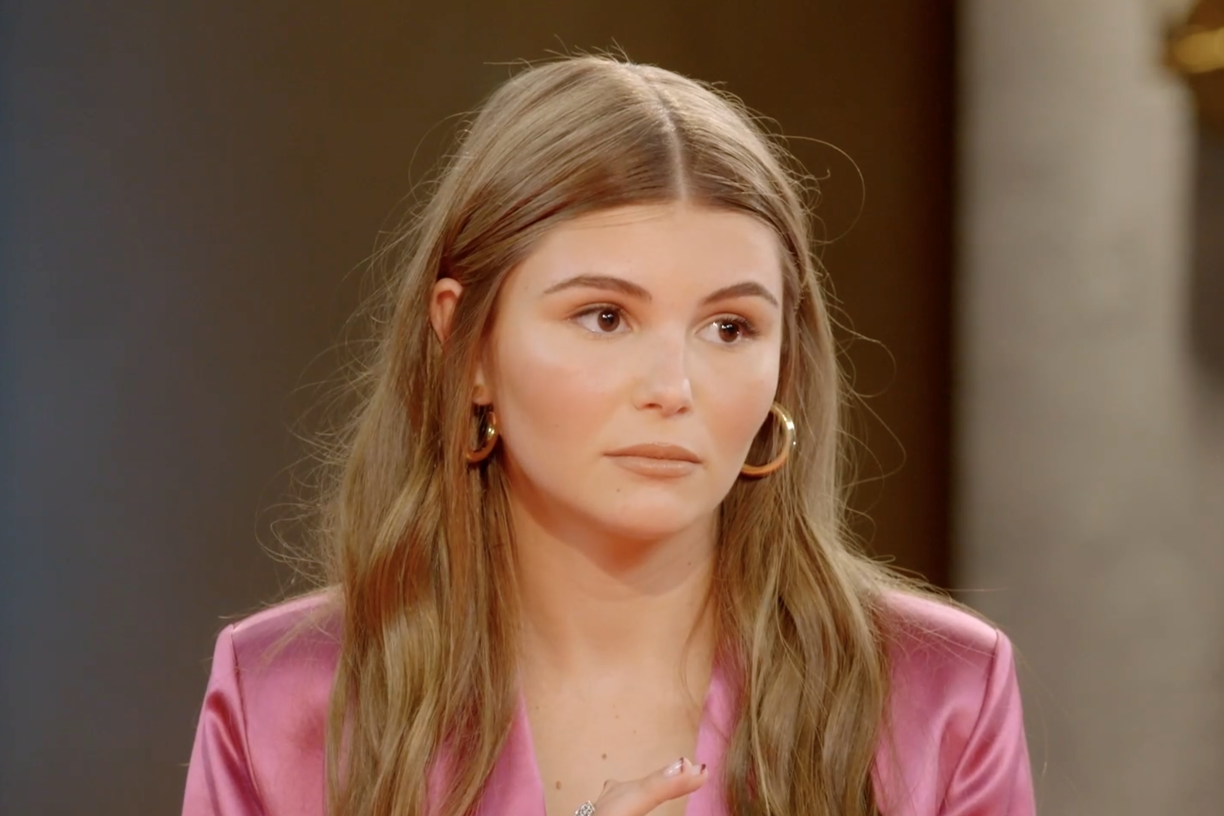 Rich kid My lan dau noi ve be boi chay truong anh 1