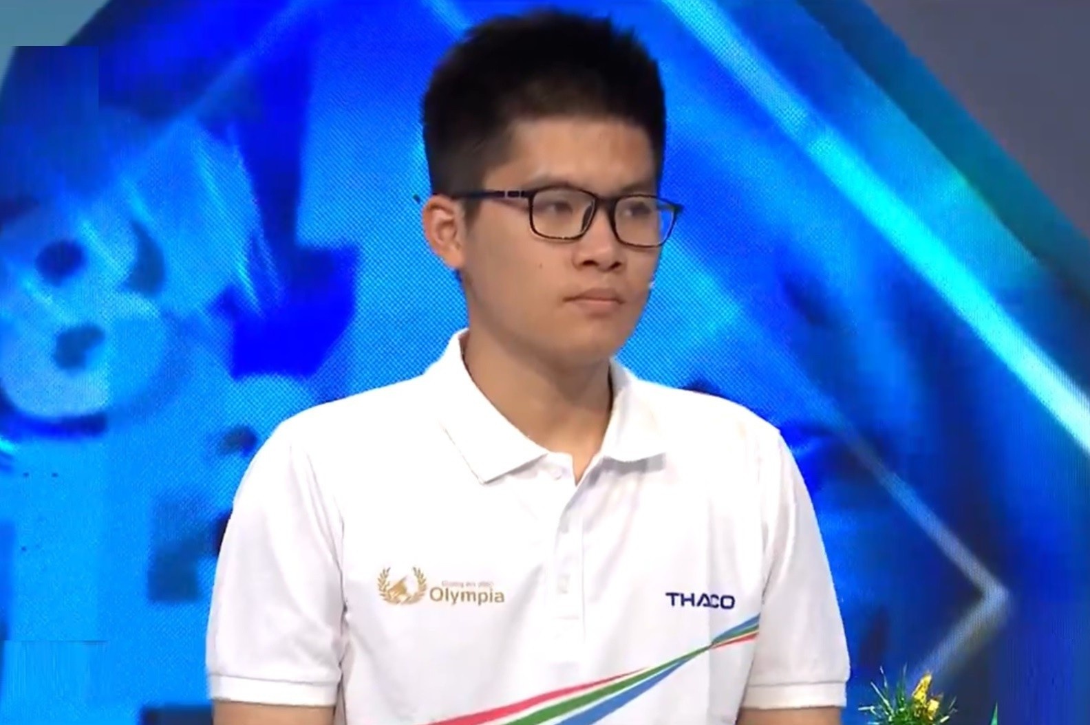 Thi sinh 'vot' gianh ve thi chung ket Olympia nam 21 hinh anh