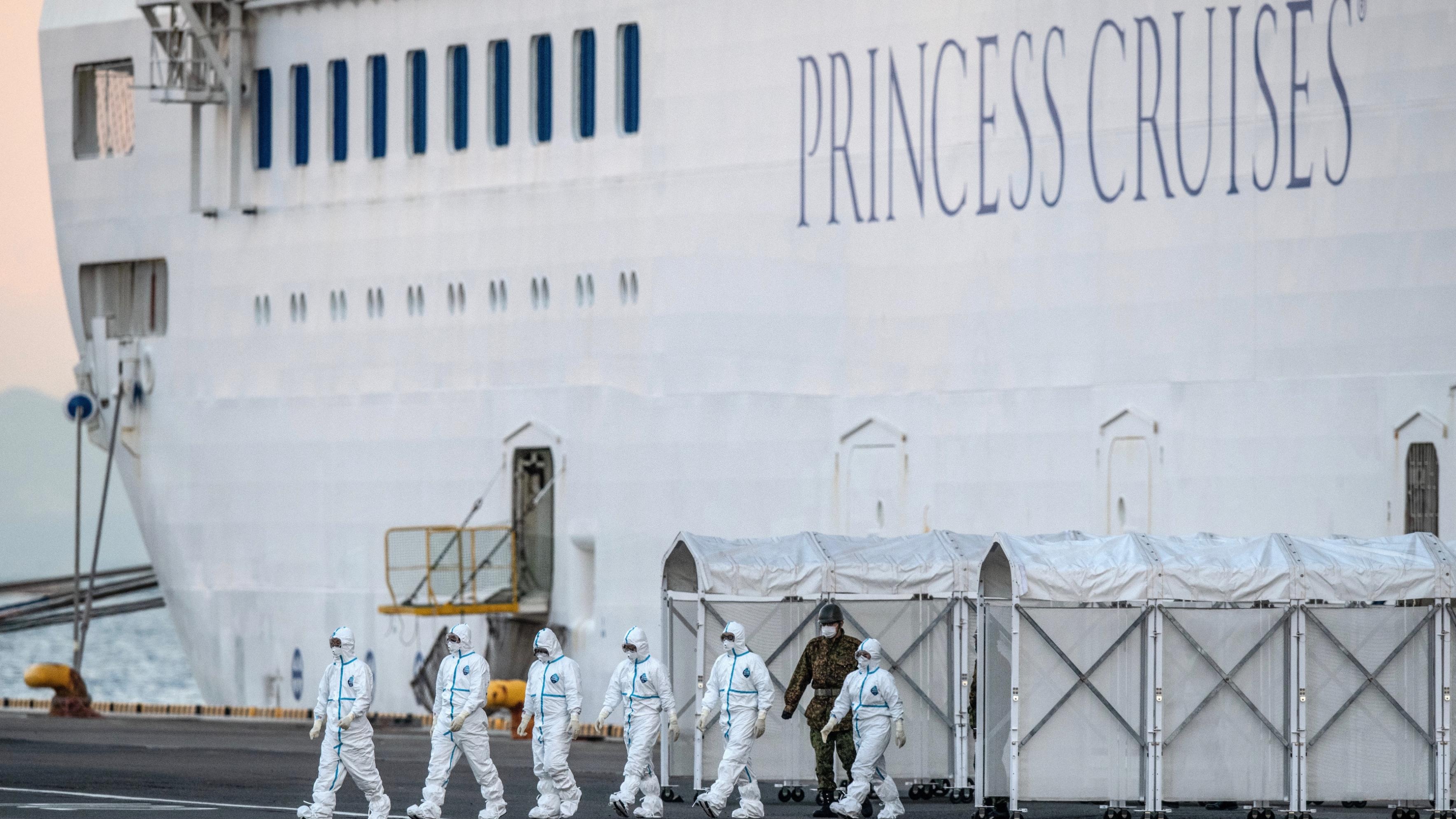 cai chet cua nhung chuyen thuong ngoan tren du thuyen anh 1