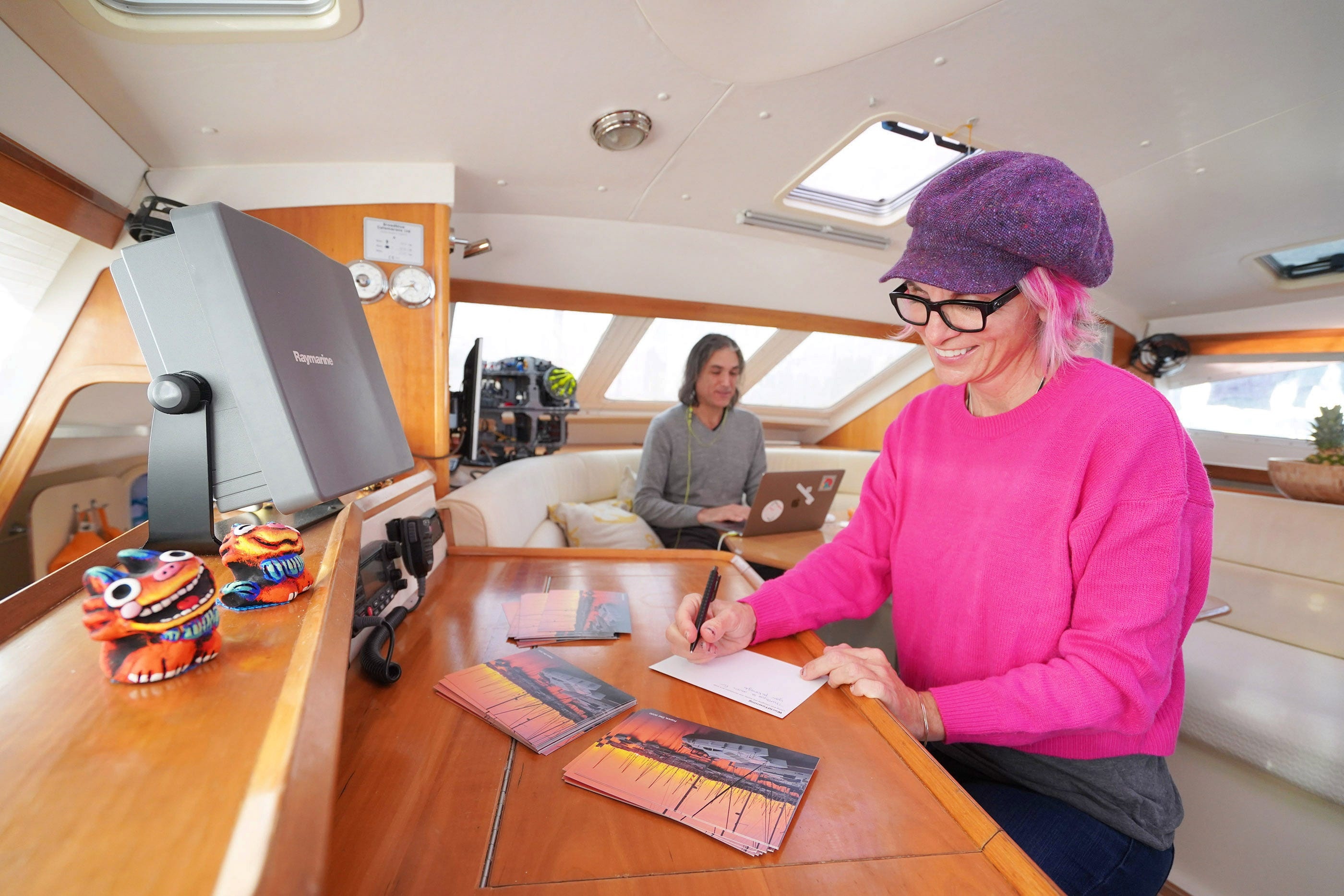 gia đình mắc kẹt trên thuyền ở Pháp ảnh 9 gia dinh mac ket tren thuyen o Phap anh 9