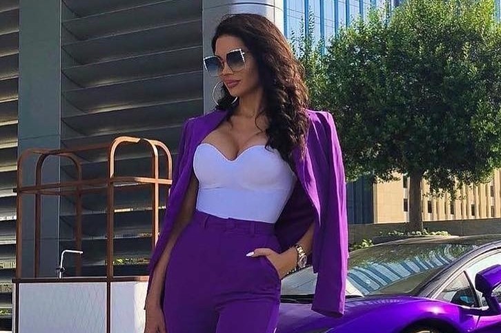 Nguoi giau dang quay tro lai New York hinh anh