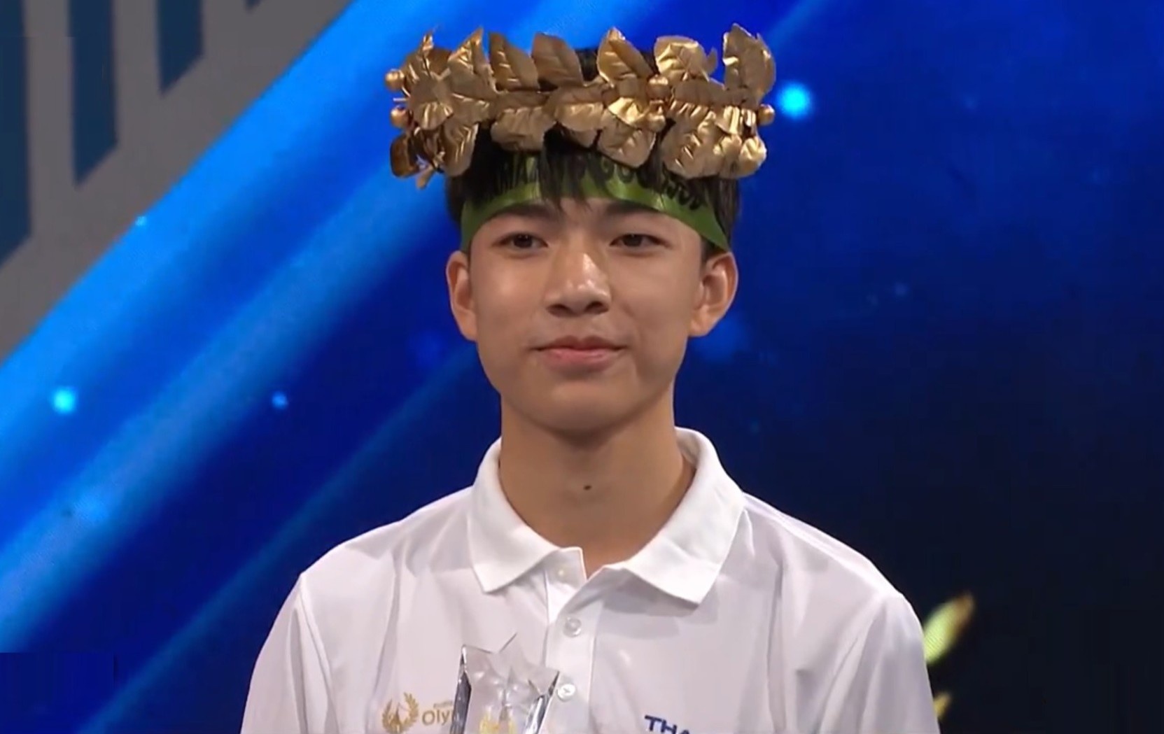 Duong len dinh Olympia anh 1