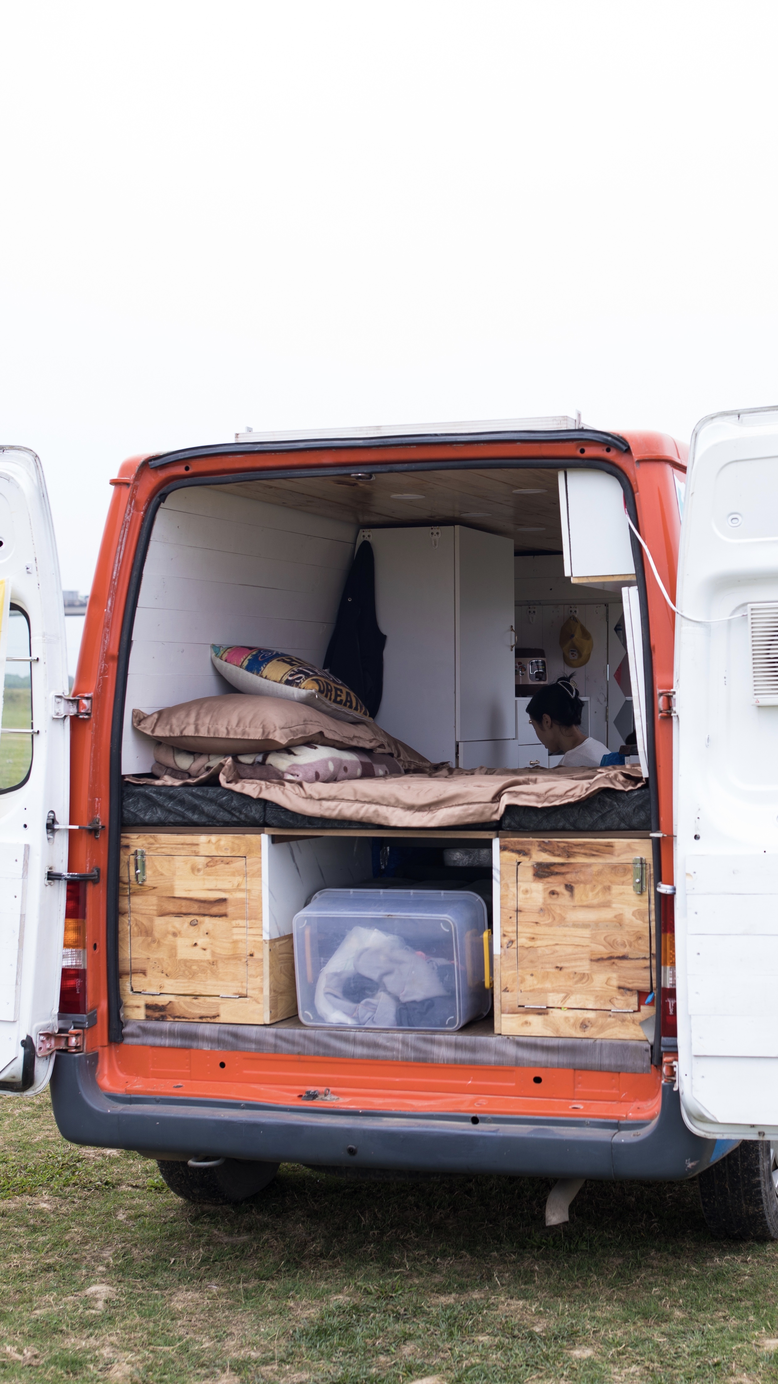 gia dinh song tren nha di dong anh 6