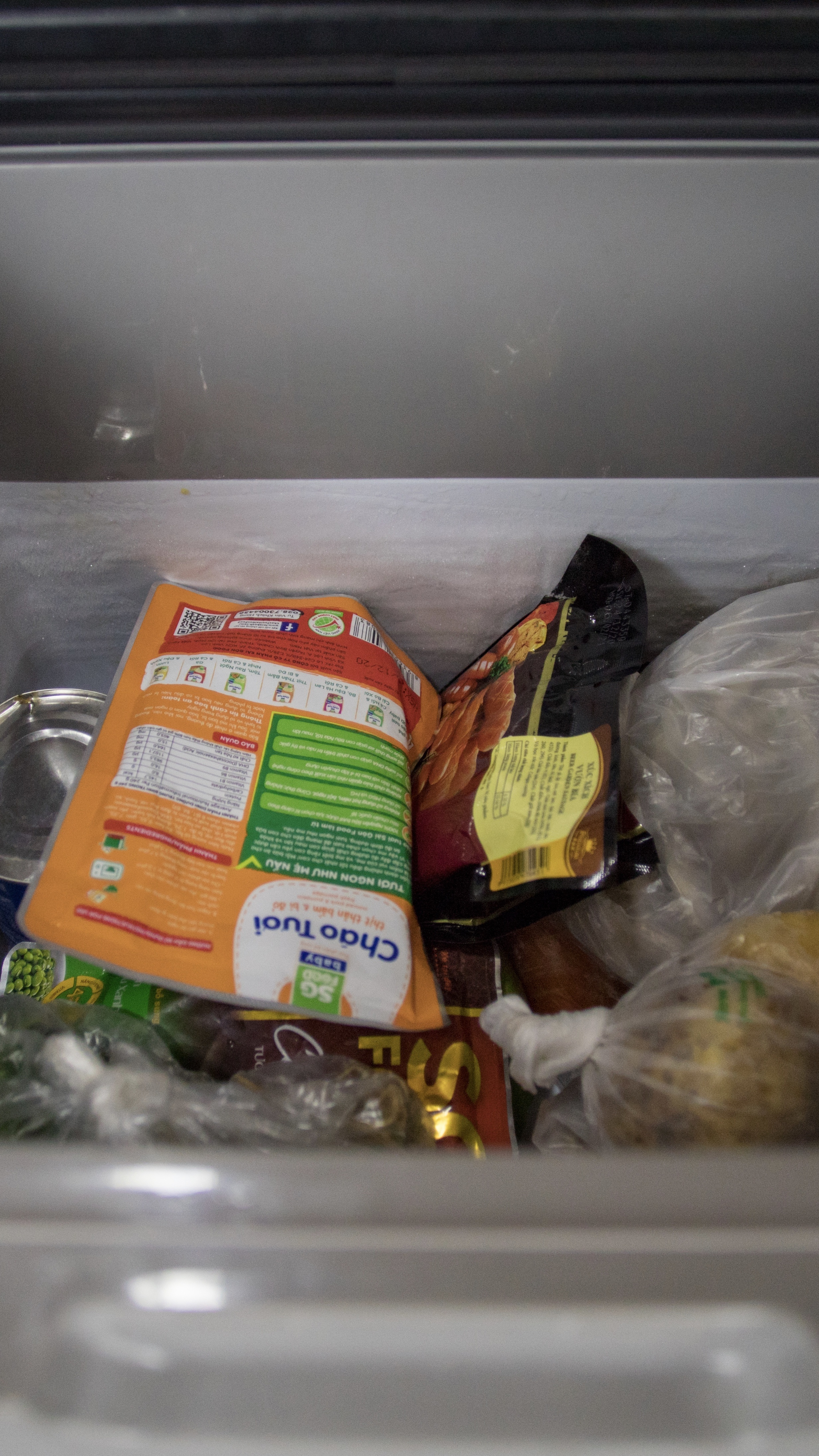 gia dinh song tren nha di dong anh 24