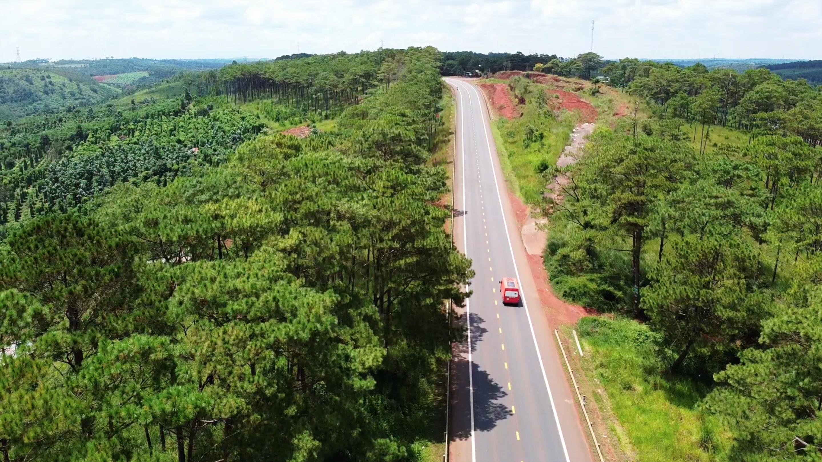 gia dinh song tren nha di dong anh 10