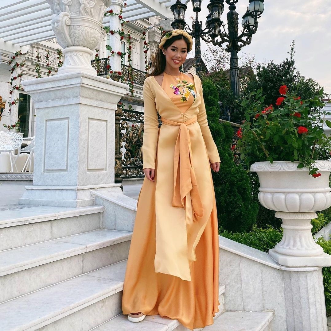 Tien Nguyen dien do truyen thong dip Tet anh 1