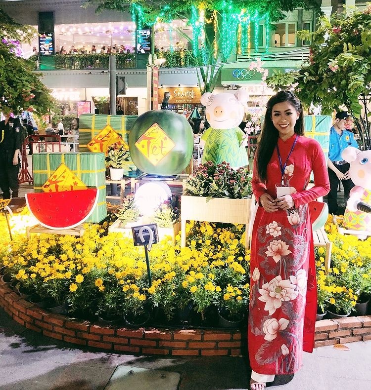 Tiên Nguyễn diện đồ truyền thống dịp Tết ảnh 8 Tien Nguyen dien do truyen thong dip Tet anh 8